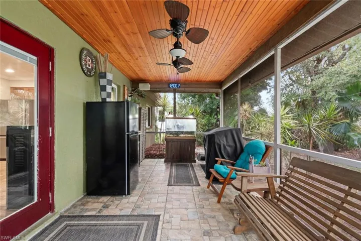 519 Nw 26th Pl, Cape Coral, Florida 33993
