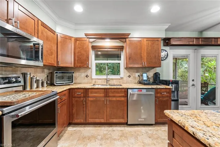 519 Nw 26th Pl, Cape Coral, Florida 33993