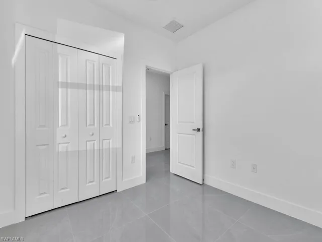 4709/4711 21 St Sw, Lehigh Acres, Florida 33973
