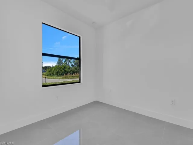 4709/4711 21 St Sw, Lehigh Acres, Florida 33973