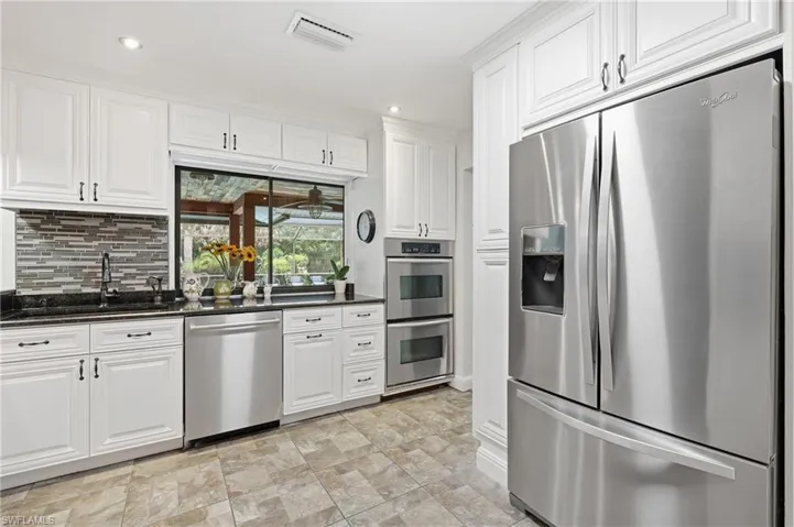 505 Thompson Ave, Lehigh Acres, Florida 33972