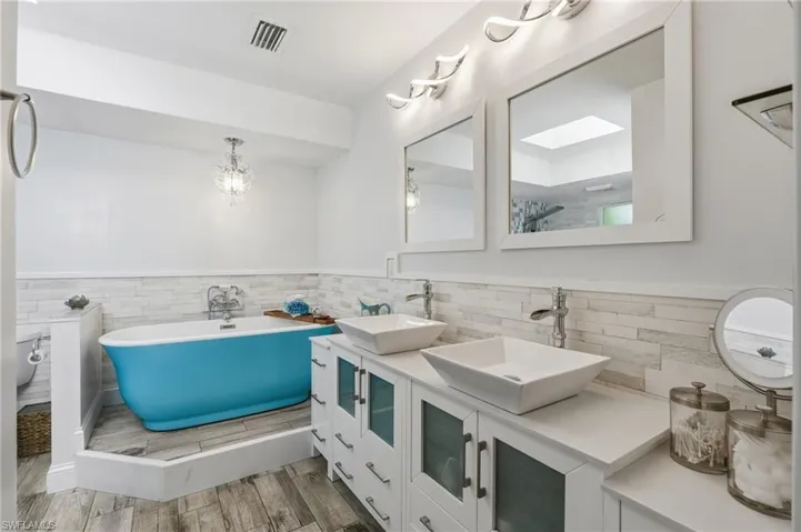 505 Thompson Ave, Lehigh Acres, Florida 33972