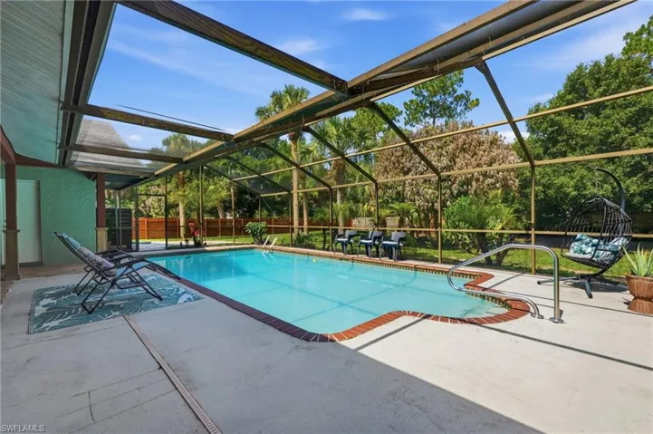 505 Thompson Ave, Lehigh Acres, Florida 33972