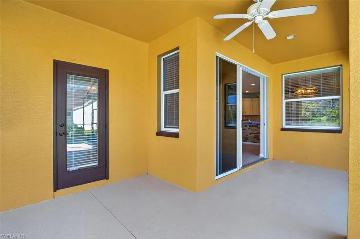 View of patio / terrace featuring ceiling fan