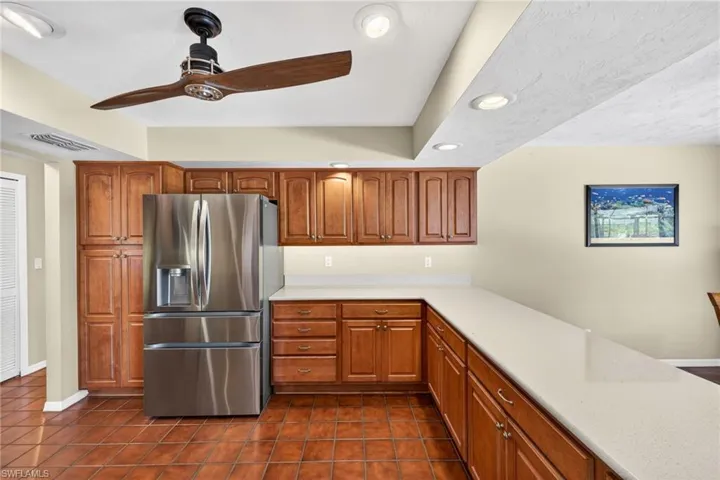 The ample countertop space makes entertaining both easy and efficient.