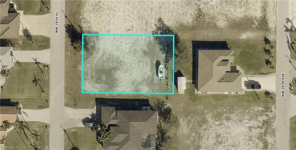703 Nw 38th Pl, Cape Coral, Florida 33993