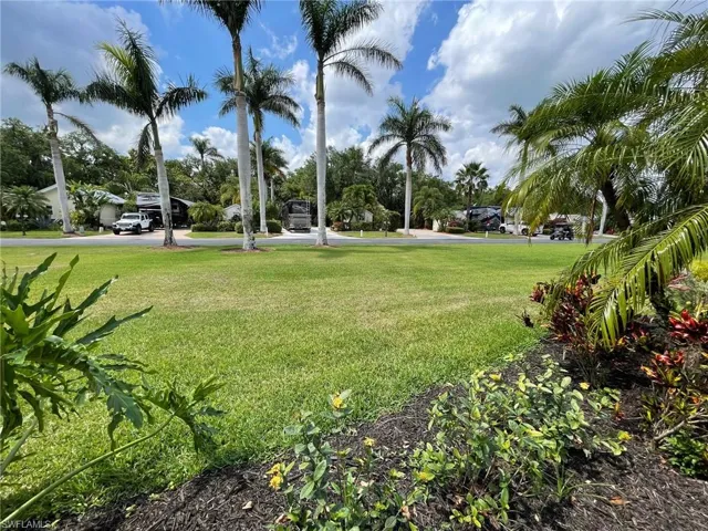 Lot 313 3131 E Riverbend Resort  BLVD, Labelle, FL 33935