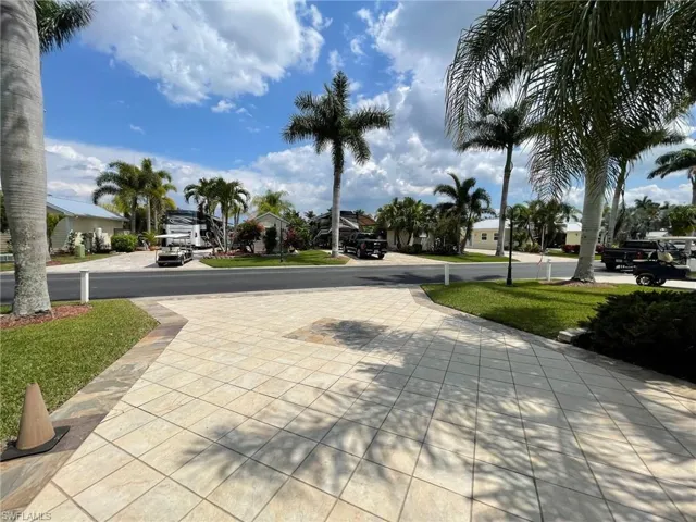Lot 313 3131 E Riverbend Resort  BLVD, Labelle, FL 33935