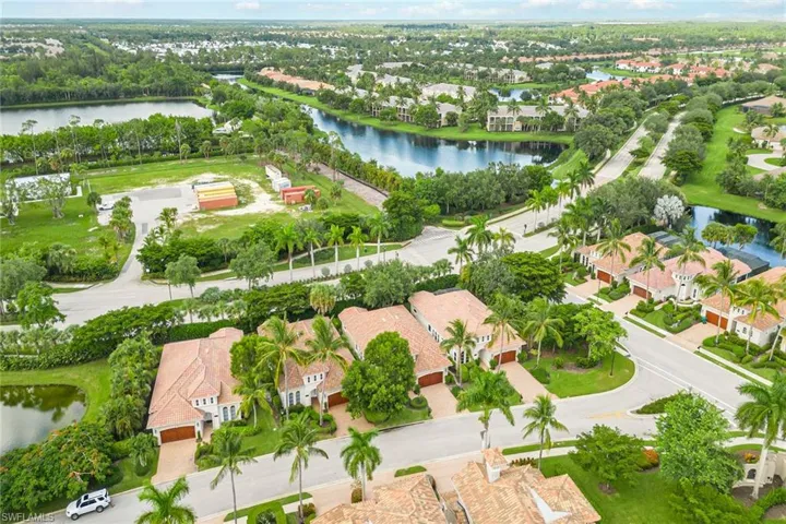 9123  Cherry Oaks  LN, Naples, FL 34114