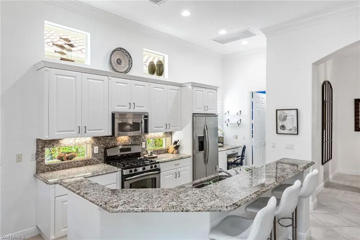 9123  Cherry Oaks  LN, Naples, FL 34114