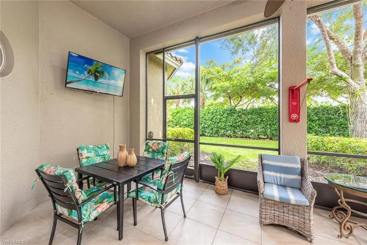 9123  Cherry Oaks  LN, Naples, FL 34114