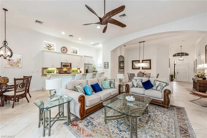 9123  Cherry Oaks  LN, Naples, FL 34114