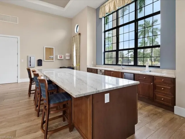 15102 Palmer Lake Cir # 105, Naples, Florida 34109