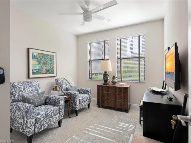 15102 Palmer Lake Cir # 105, Naples, Florida 34109