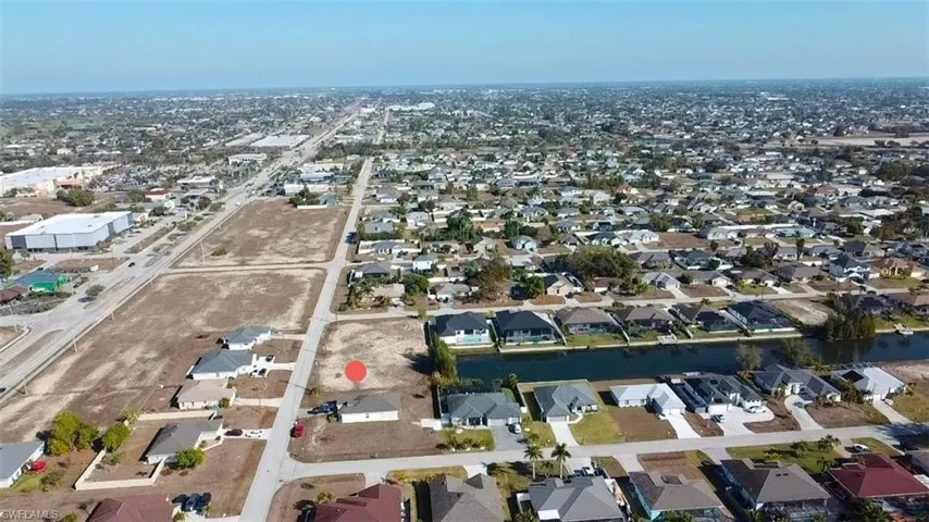 2809 SW 7th  PL, Cape Coral, FL 33914