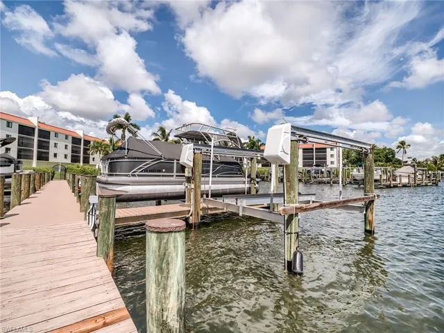 Composite docks just outdside