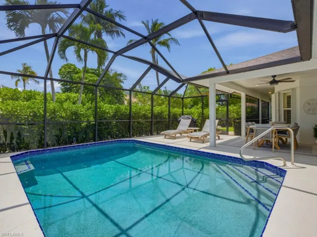 122 Cyrus St, Marco Island, Florida 34145