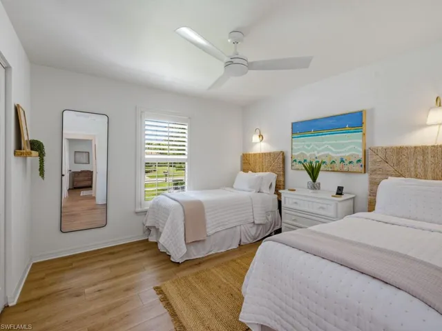 122  Cyrus  ST, Marco Island, FL 34145