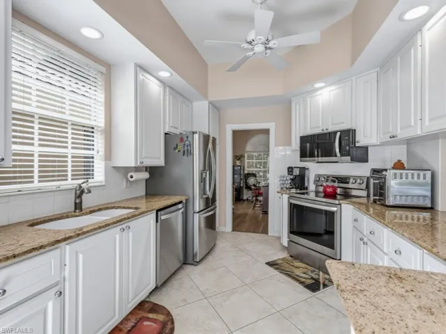 3829 Whidbey Way, Naples, Florida 34119