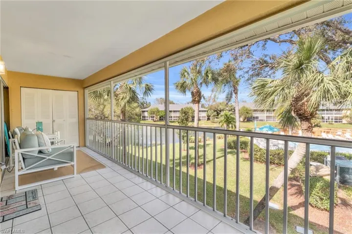 1150  Yesica Ann  CIR, Naples, FL 34110