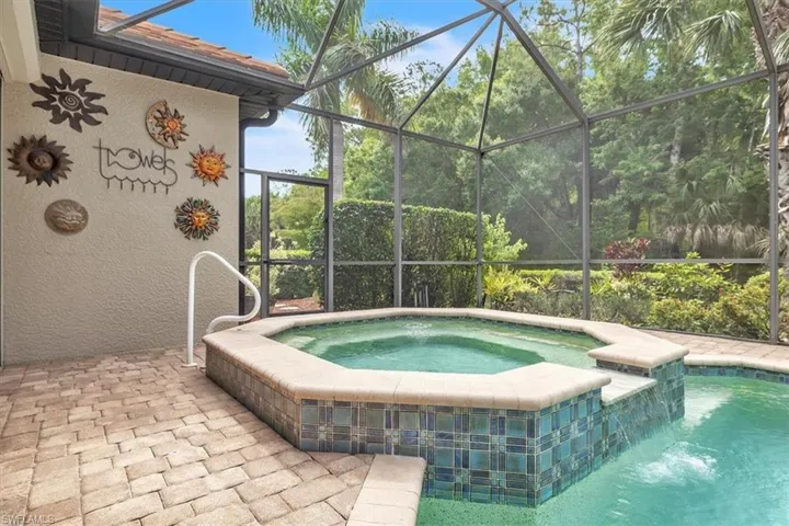 Pool/spa
