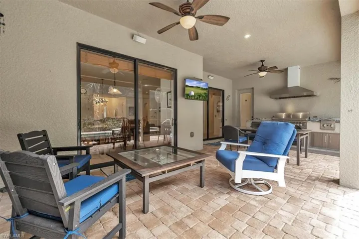 16044 Herons View Dr, Alva, Florida 33920