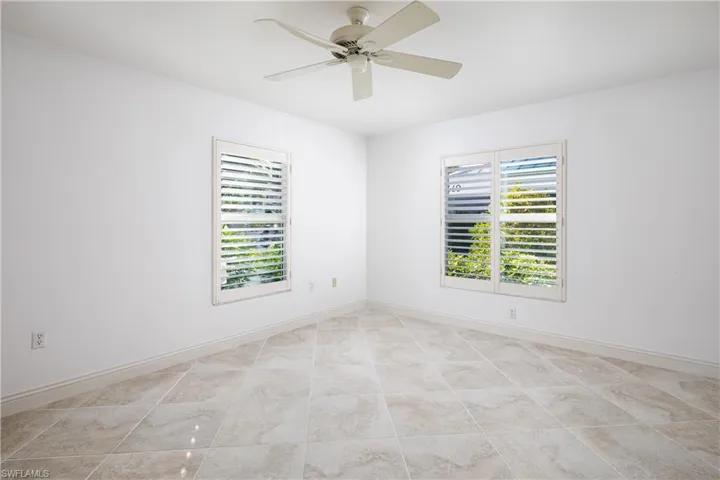 600  3rd S ST, Naples, FL 34102