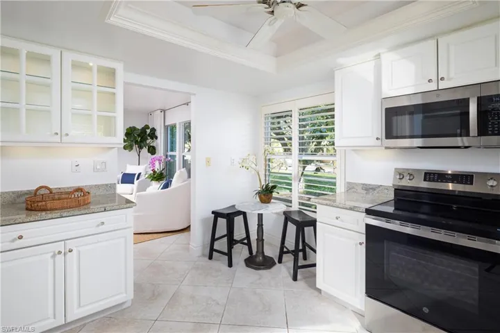 600  3rd S ST, Naples, FL 34102
