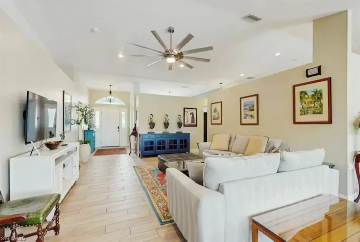 3729 Agualinda Blvd, Cape Coral, Florida 33914
