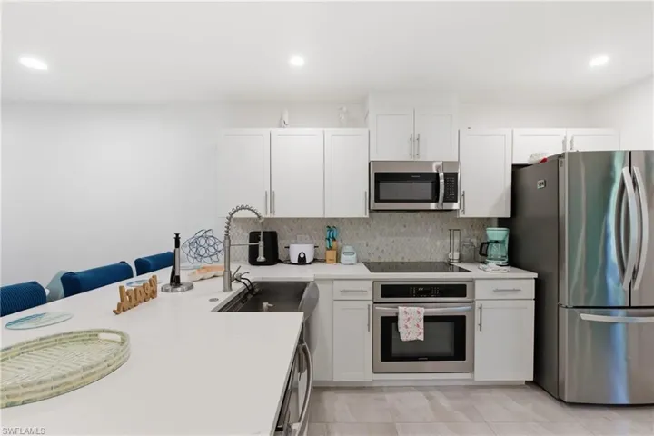731 Elkcam Cir A109, Marco Island, Florida 34145