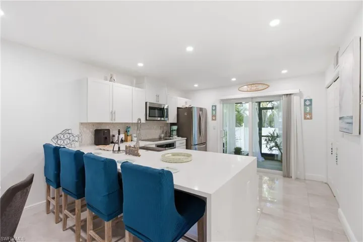 731 Elkcam Cir A109, Marco Island, Florida 34145