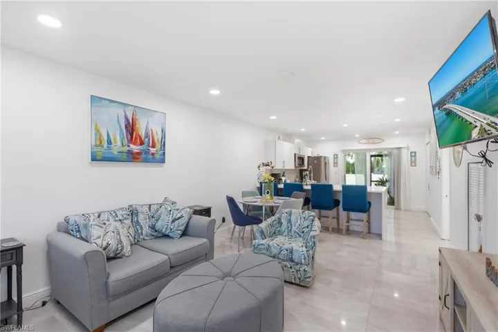 731 Elkcam Cir A109, Marco Island, Florida 34145