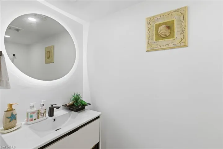 731 Elkcam Cir A109, Marco Island, Florida 34145