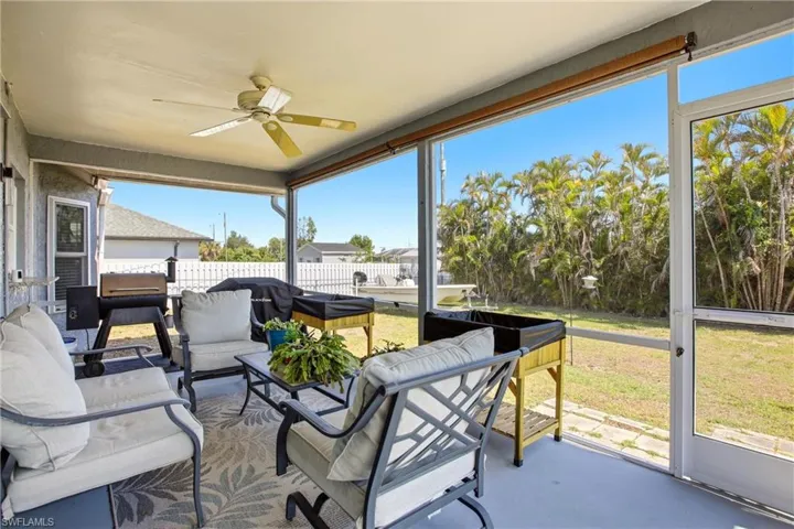 202 Se 10th Ter, Cape Coral, Florida 33990