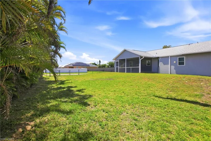 202 Se 10th Ter, Cape Coral, Florida 33990