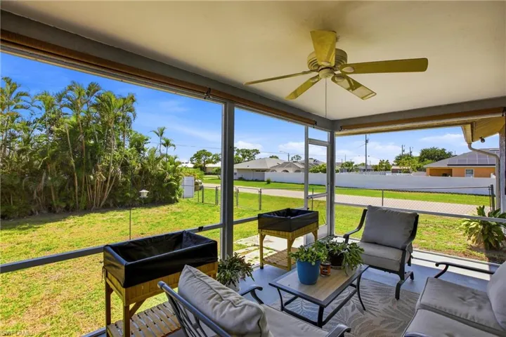 202 Se 10th Ter, Cape Coral, Florida 33990