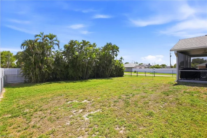 202 Se 10th Ter, Cape Coral, Florida 33990
