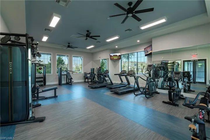 2652  Seychelles  DR, Naples, FL 34112