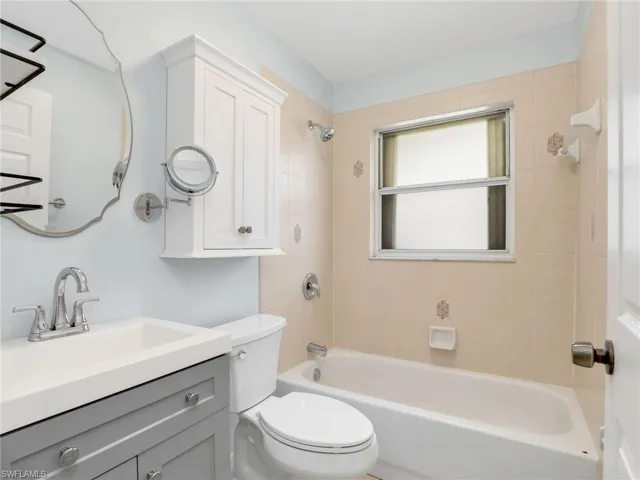 27595  Imperial River  RD, Bonita Springs, FL 34134