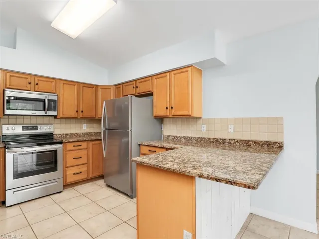 27595  Imperial River  RD, Bonita Springs, FL 34134