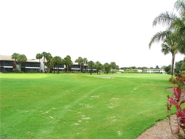 135 Quails Nest Rd 4, Naples, Florida 34112