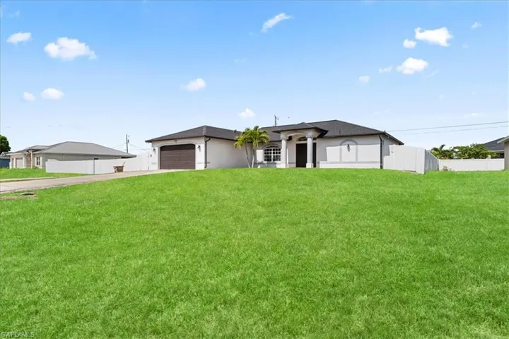 1900 NE 1st  AVE, Cape Coral, FL 33909