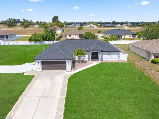 1900 NE 1st  AVE, Cape Coral, FL 33909