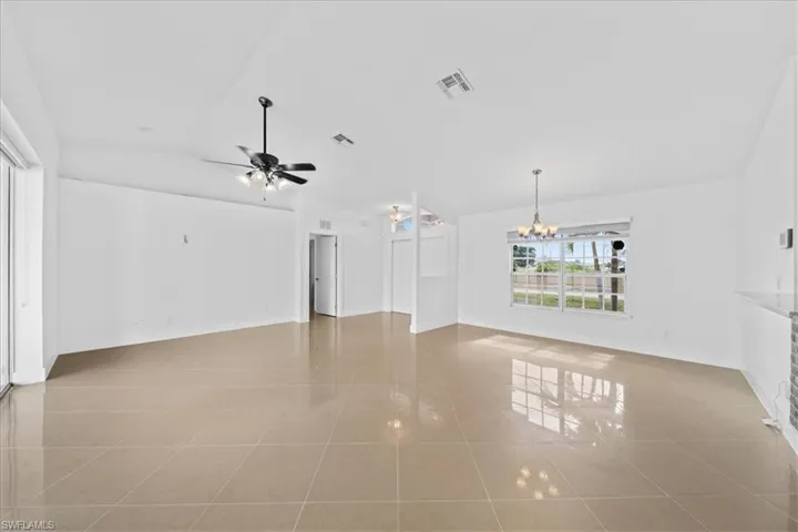 1900 NE 1st  AVE, Cape Coral, FL 33909