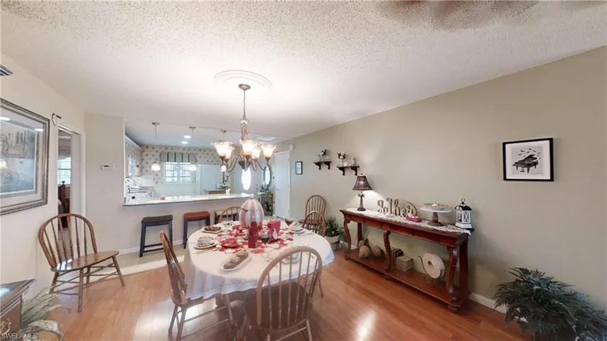 1527 Edgewater Cir, Fort Myers, Florida 33919