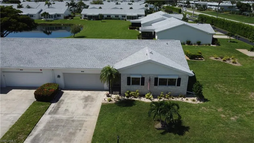 1527 Edgewater Cir, Fort Myers, Florida 33919