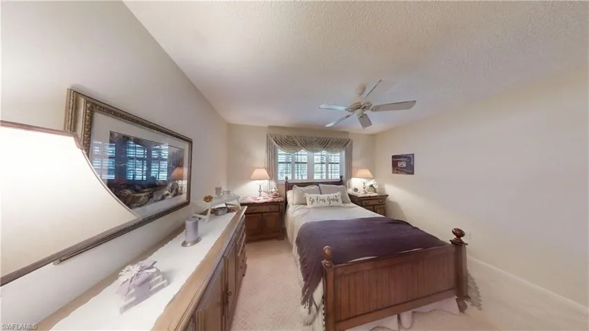 1527 Edgewater Cir, Fort Myers, Florida 33919