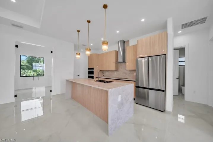 4200 17th St Sw, Lehigh Acres, Florida 33976