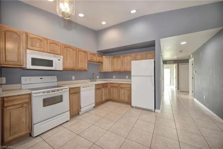4402 Douglas Ln, Lehigh Acres, Florida 33973