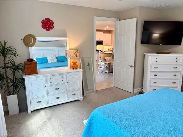 394 Spring Hill Lake Loop, Cape Coral, Florida 33993